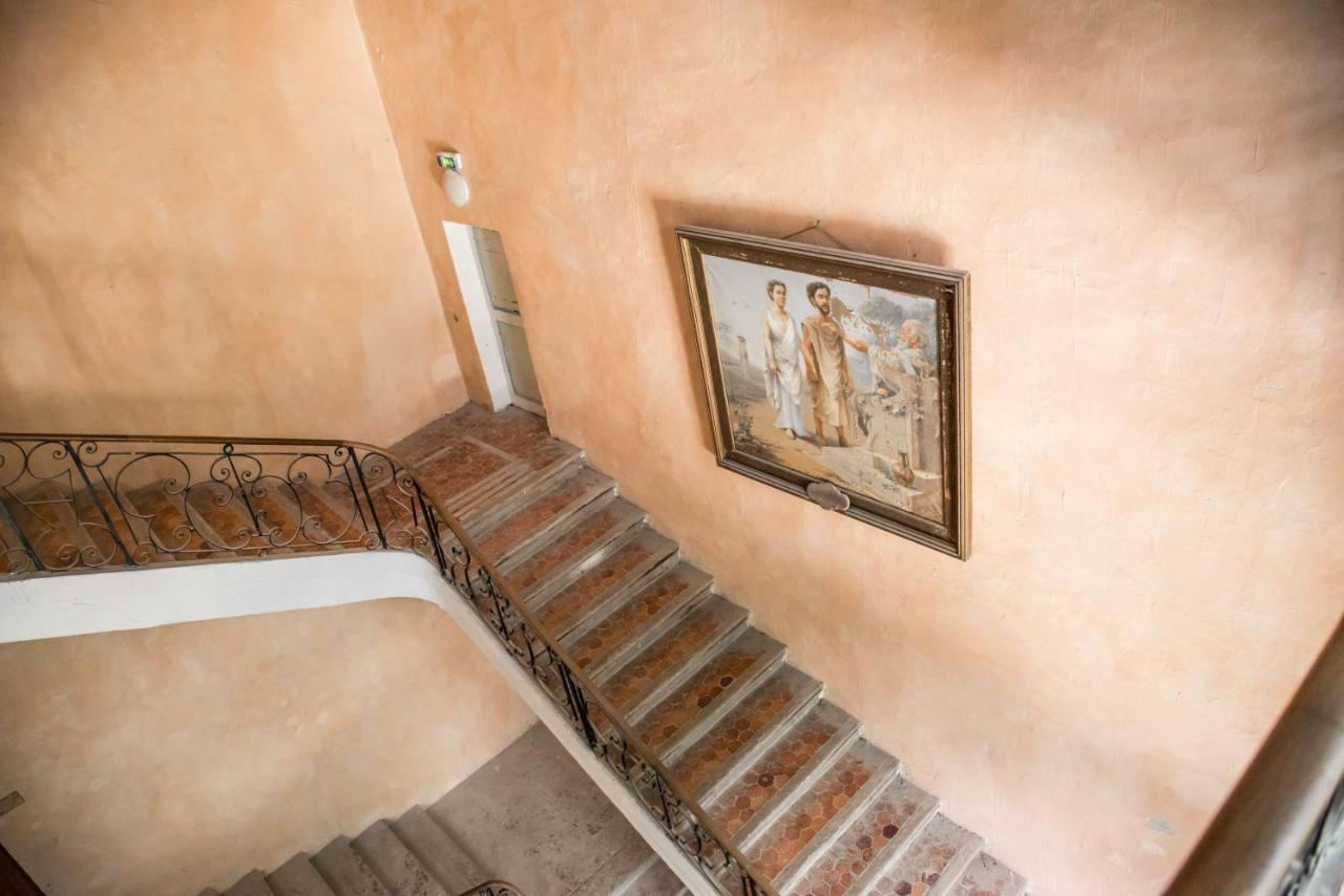 Chateau Emile Loubet - Appartement Marechal Foch La Bégude-de-Mazenc Exteriör bild
